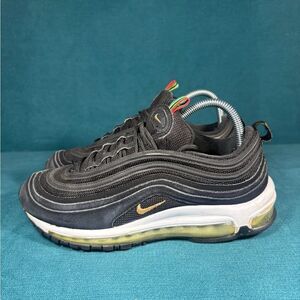 Nike Air Max 97 QS  Lace Up Running Shoe Size 7.5Men/9Women